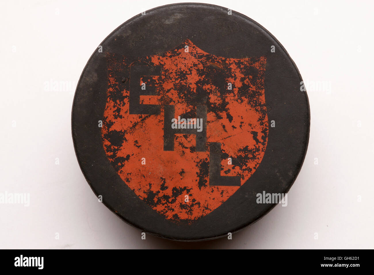 Rondelle de hockey commémoratif Charlotte Checkers Banque D'Images