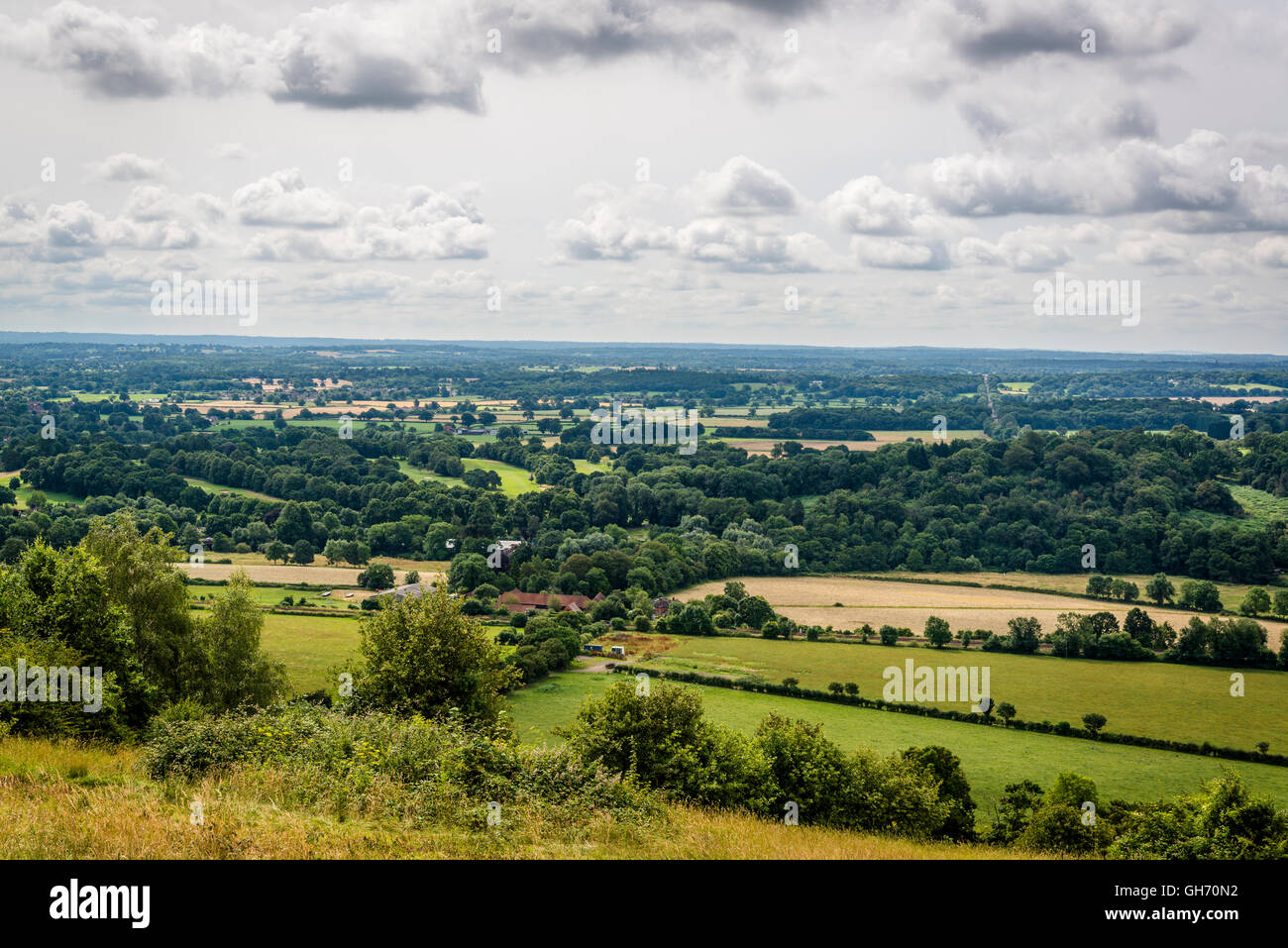 La Mole valley à Surrey, situé entre les Dunes du Nord et la crête de sable vert, England, UK Banque D'Images
