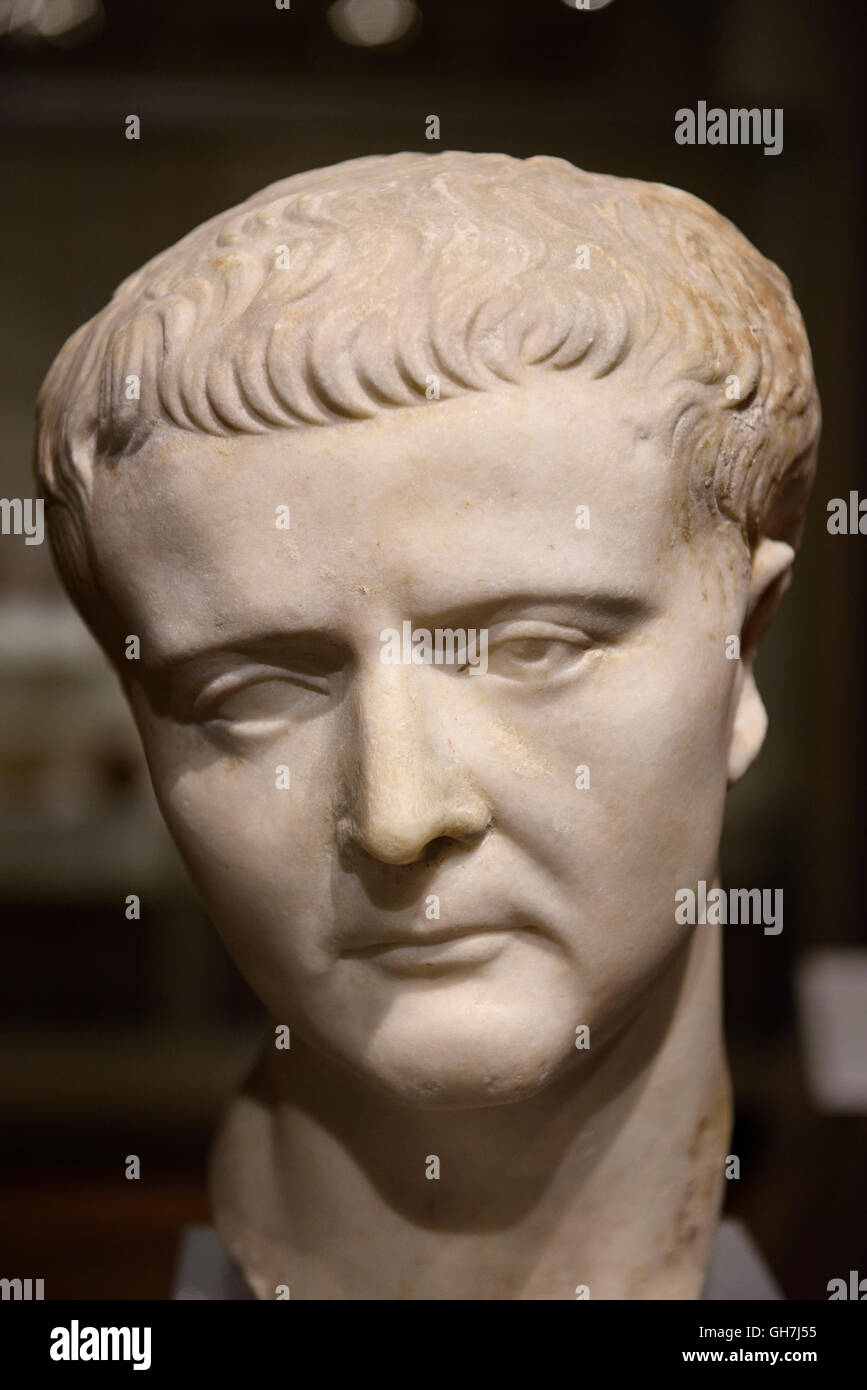 Tête en marbre sculpté de l'Empereur romain Tibère Seconde ROM à Toronto Banque D'Images