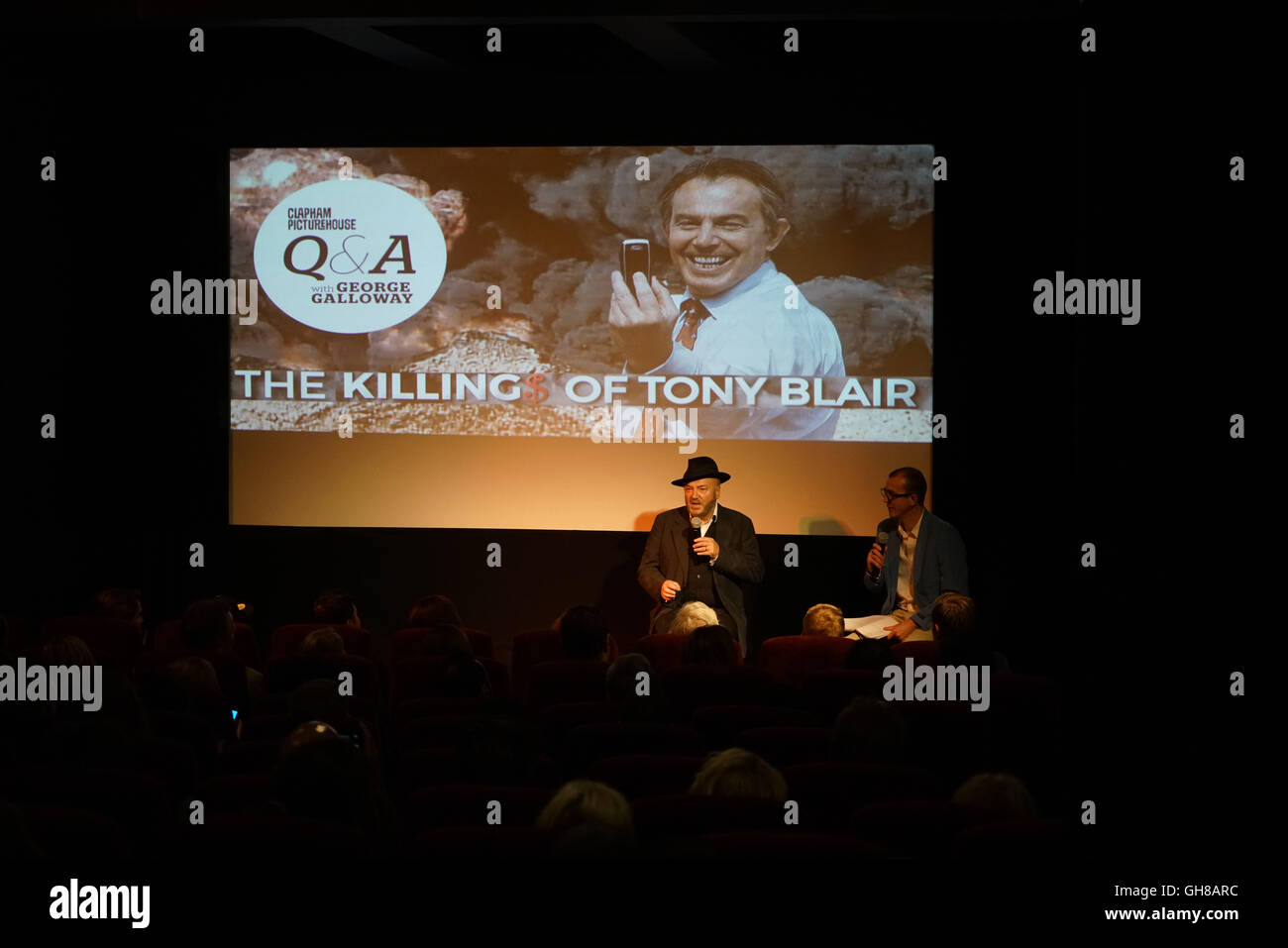 Londres, Royaume-Uni. 9e août. 2016. George Galloway Q/A par testament à l'Assassinat Goodchild$ de Tony Blair - projection de film à Clapham Picturehouse, London,UK. Credit : Voir Li/Alamy Live News Banque D'Images