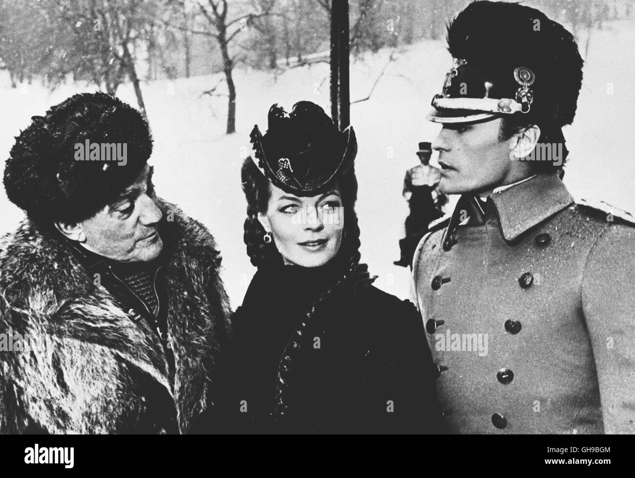 LUDWIG II. / Ludwig / Le Crespuscule des Dieux Italien/Frankreich/BRD 1972 / réalisateur Luchino Visconti Luchino VISCONTI Romy SCHNEIDER und mit der Dreharbeiten HELMUT BERGER. Regie : Luchino Visconti aka. Ludwig / Le Crespuscule des Dieux Banque D'Images