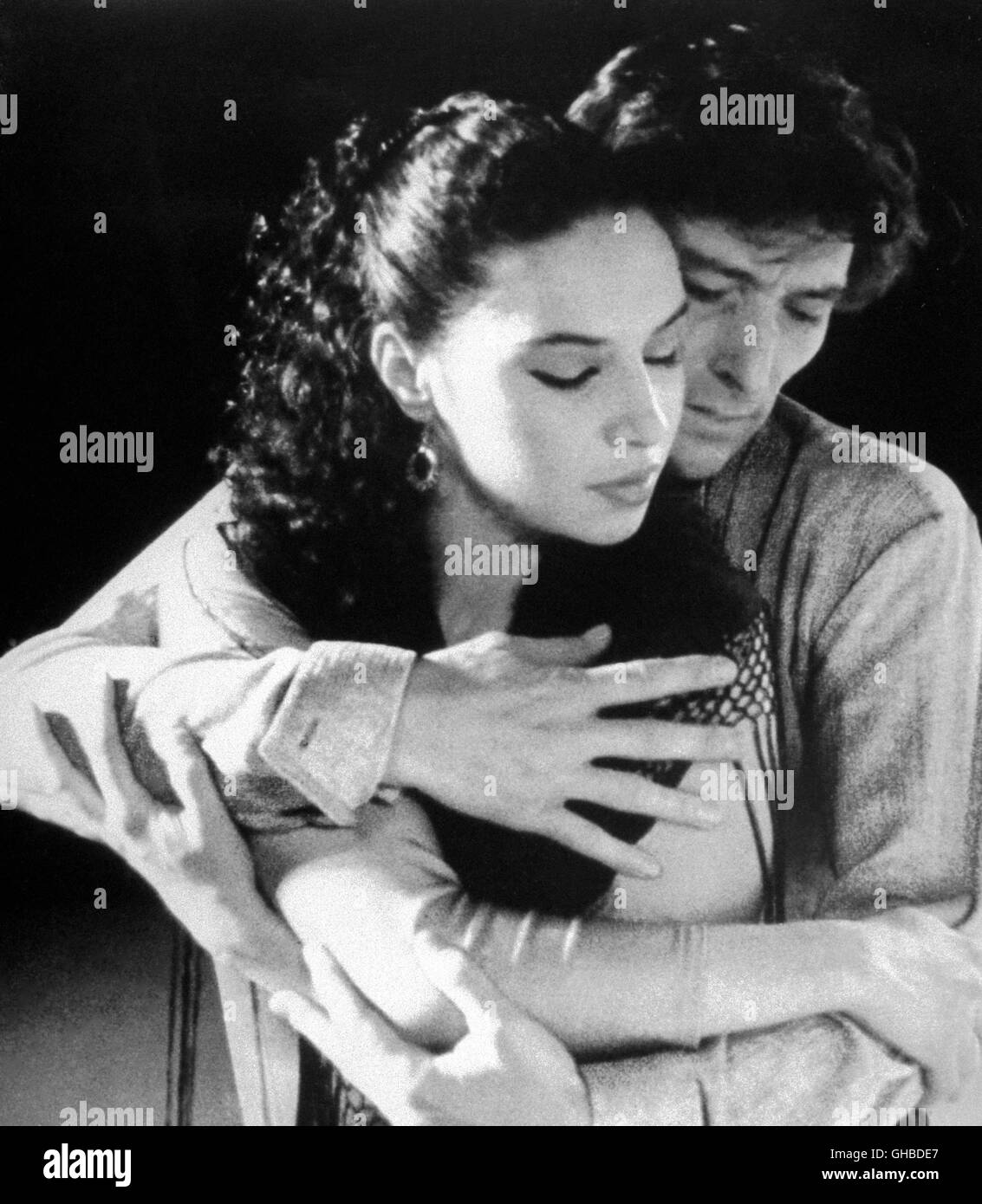 CARMEN Spanien 1983 Carlos Saura Antonio (ANTONIO GADES) et Carmen (LAURA DEL SOL) Régie : Carlos Saura Banque D'Images