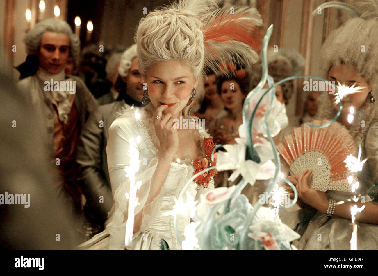 MARIE ANTOINETTE USA 2006 Marie Antoinette de Sofia Coppola (Kirsten Dunst) feiert påhittat ihren Geburtstag. Regie : Sofia Coppola Banque D'Images