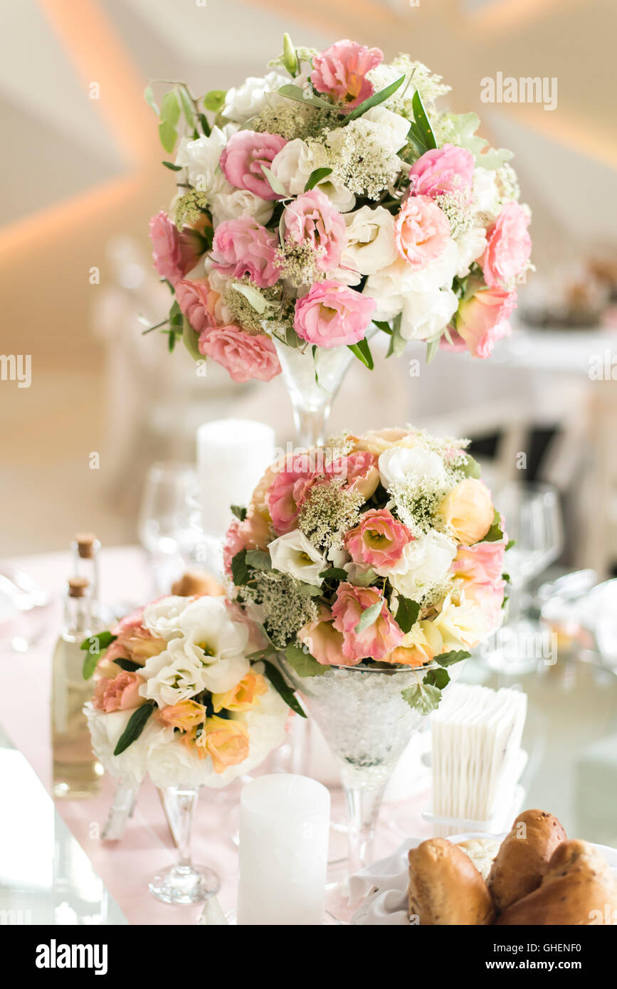 Belle décoration de table de mariage romantique Banque D'Images