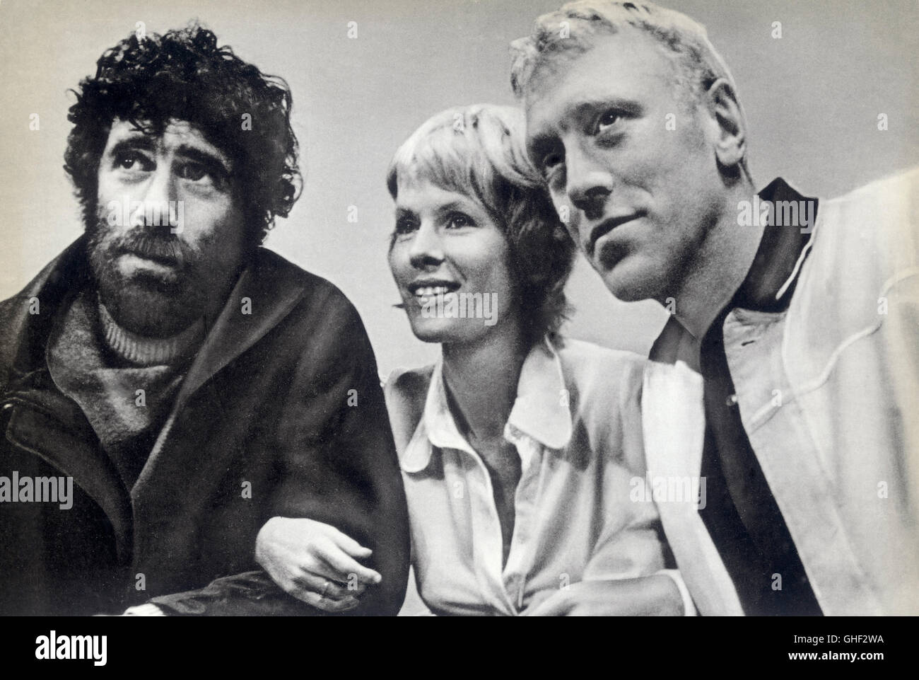 BERÜHRUNGEN Beröringen Schweden/USA 1971 Ingmar Bergman Elliott Gould (David Kovac), BIBI ANDERSSON (Karin Vergerus), Max Von Sydow (Andreas Vergerus) Régie : Ingmar Bergman aka. Beröringen Banque D'Images