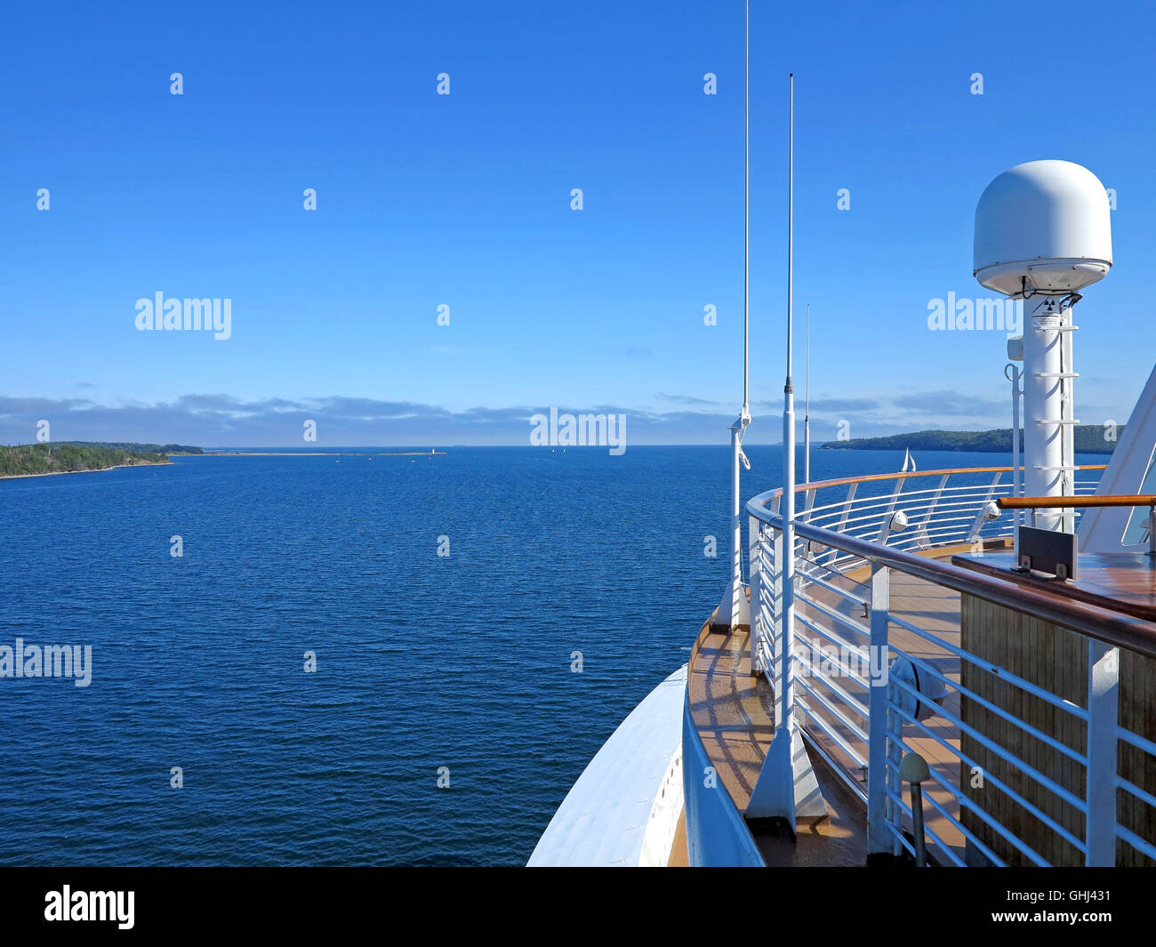 Le point de vue de l'île McNabs, Halifax, Nouvelle-Écosse, Canada d'un navire de croisière Banque D'Images