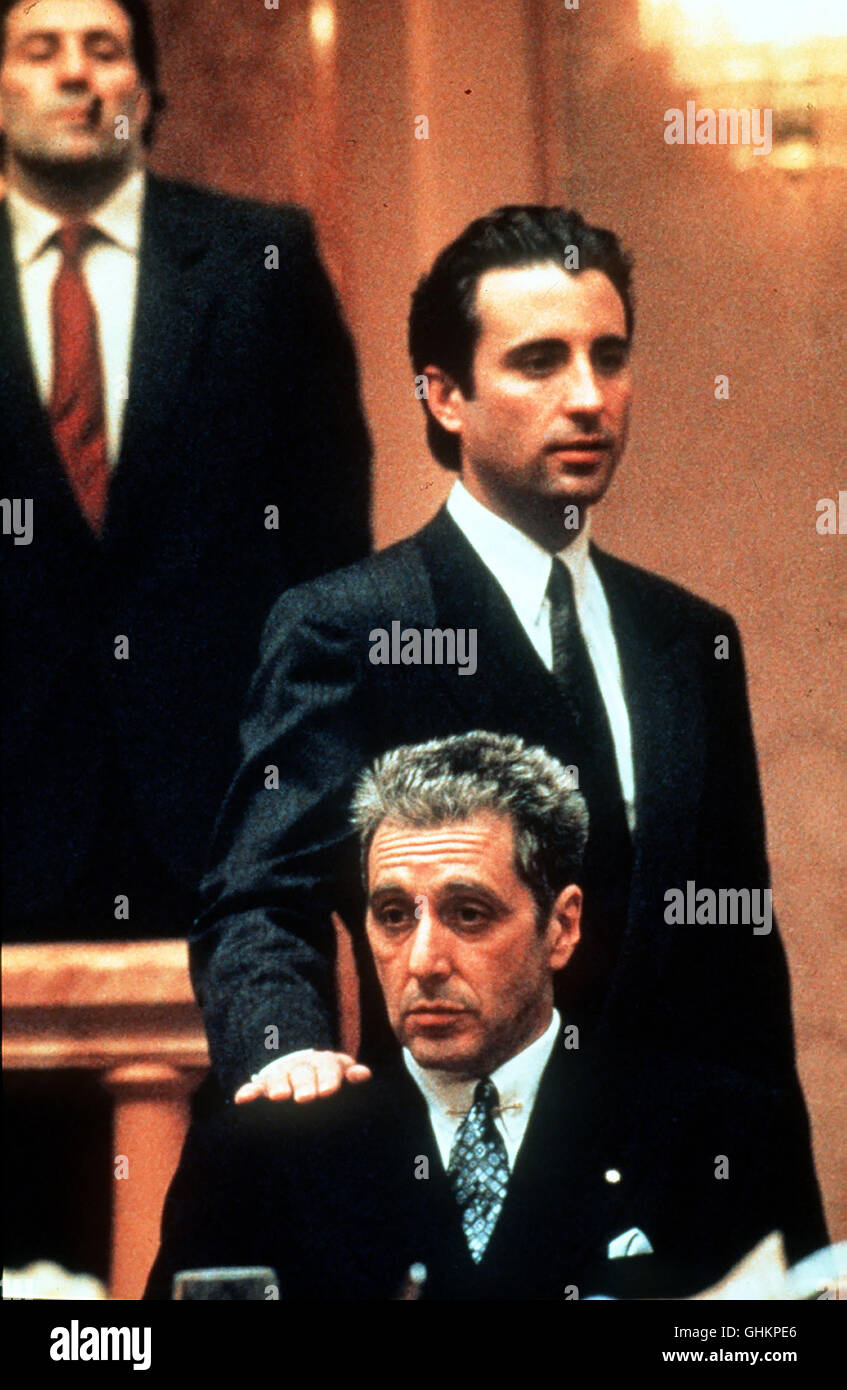 Michael Corleone (Al Pacino, r.) Régie : Francis Ford Coppola aka. Le Parrain, Partie III Banque D'Images