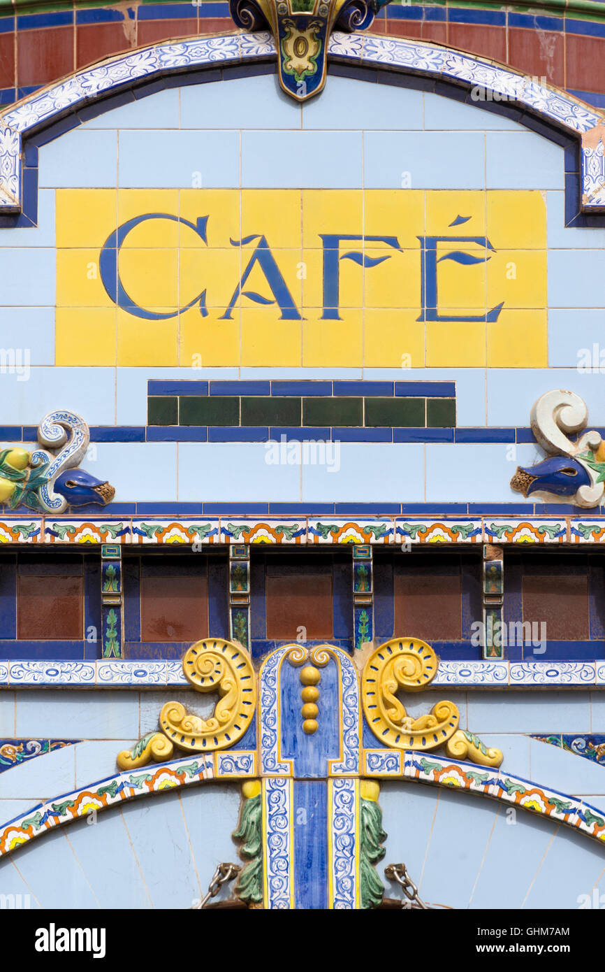 Kiosque dans le parc de San Telmo, Las Palmas de Gran Canaria Espagne détails décoratifs. Banque D'Images