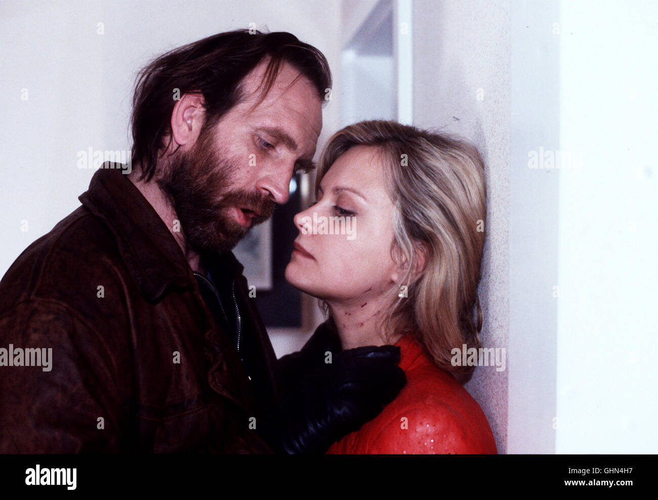 SOKO 5113 Prozesseröffnung gegen die Lackmann (JOCHEN NICKEL, l.), directeur de la Fondation Synapsis pour des chercheurs unil, Wegen zu dürftiger preuve a été-lage. Dies kostet Bea Falkner (EDDA LEESCH) rapide das Leben. Regie : Klaus Witting aka. Die Zeit läuft ab Banque D'Images