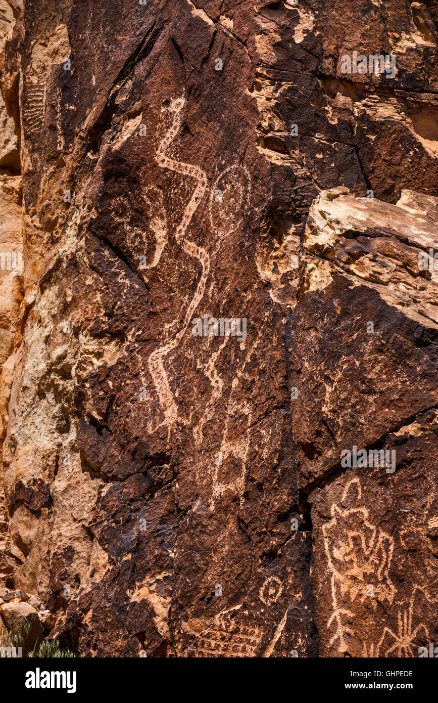 Pétroglyphes à Parowan Gap, Red Hills près de Parowan, Utah, USA Banque D'Images