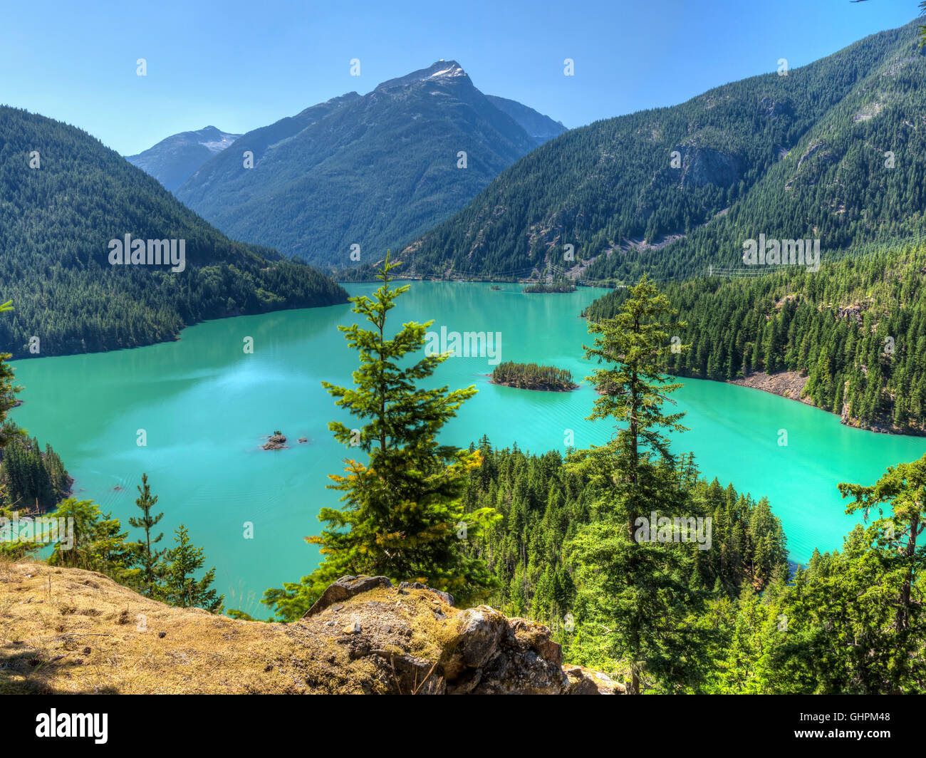 Le lac vu du turquoise Diablo Diablo l'oublier dans le lac North Cascades National Park, Washington. Banque D'Images