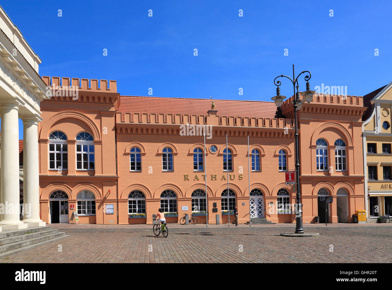 Hôtel de ville à la place du marché, Schwerin, Mecklembourg Poméranie occidentale, l'Allemagne, de l'Europe Banque D'Images