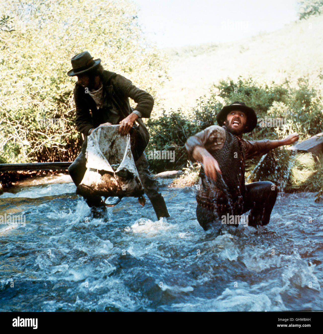 DUELL AM MISSOURI - Le Missouri Breaks USA 1976 / Arthur Penn Wohlhabender éleveur engagiert einen eiskalten Killer, um einen lästigen Pferdedieb umbringen zu lassen. Voir mit Logan (Jack Nicholson, r.) Régie : Arthur Penn aka. Le Missouri Breaks Banque D'Images