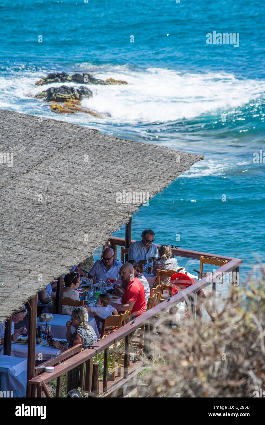 La Cala Restaurant donnant sur la plage de Cala del Barco dans la La Manga Club Resort, Murcie, Espagne Banque D'Images