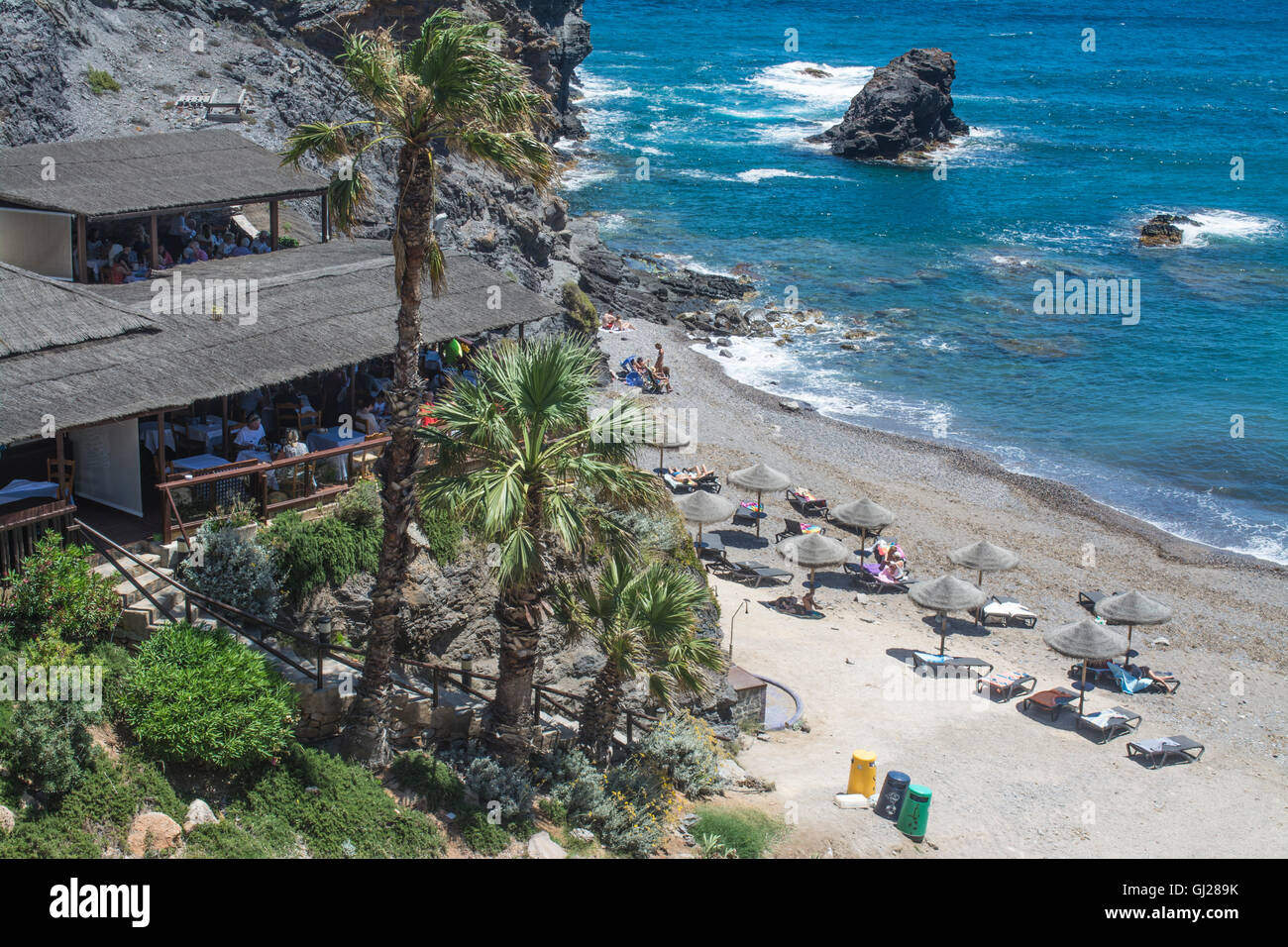 La Cala Restaurant donnant sur la plage de Cala del Barco dans la La Manga Club Resort, Murcie, Espagne Banque D'Images
