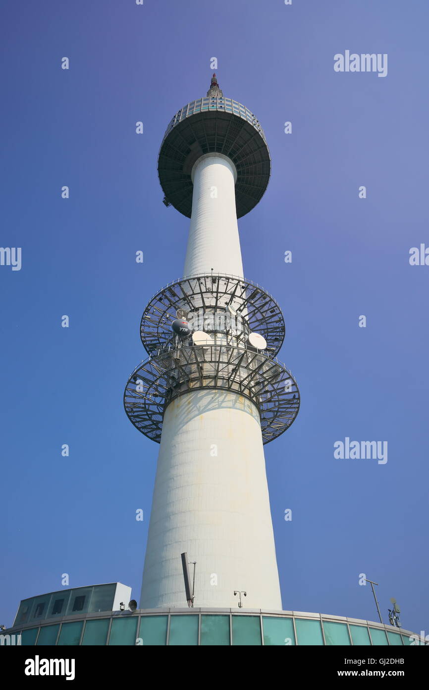 Tour N de Séoul, le parc Namsan, Séoul Banque D'Images