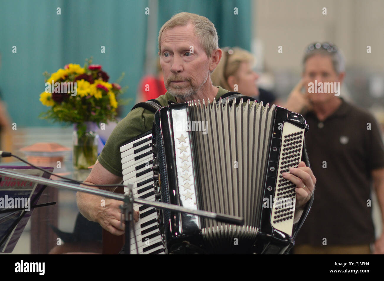 Au cours d'accordéon à la performance Boulder Comté Salon exposer des capacités. Banque D'Images