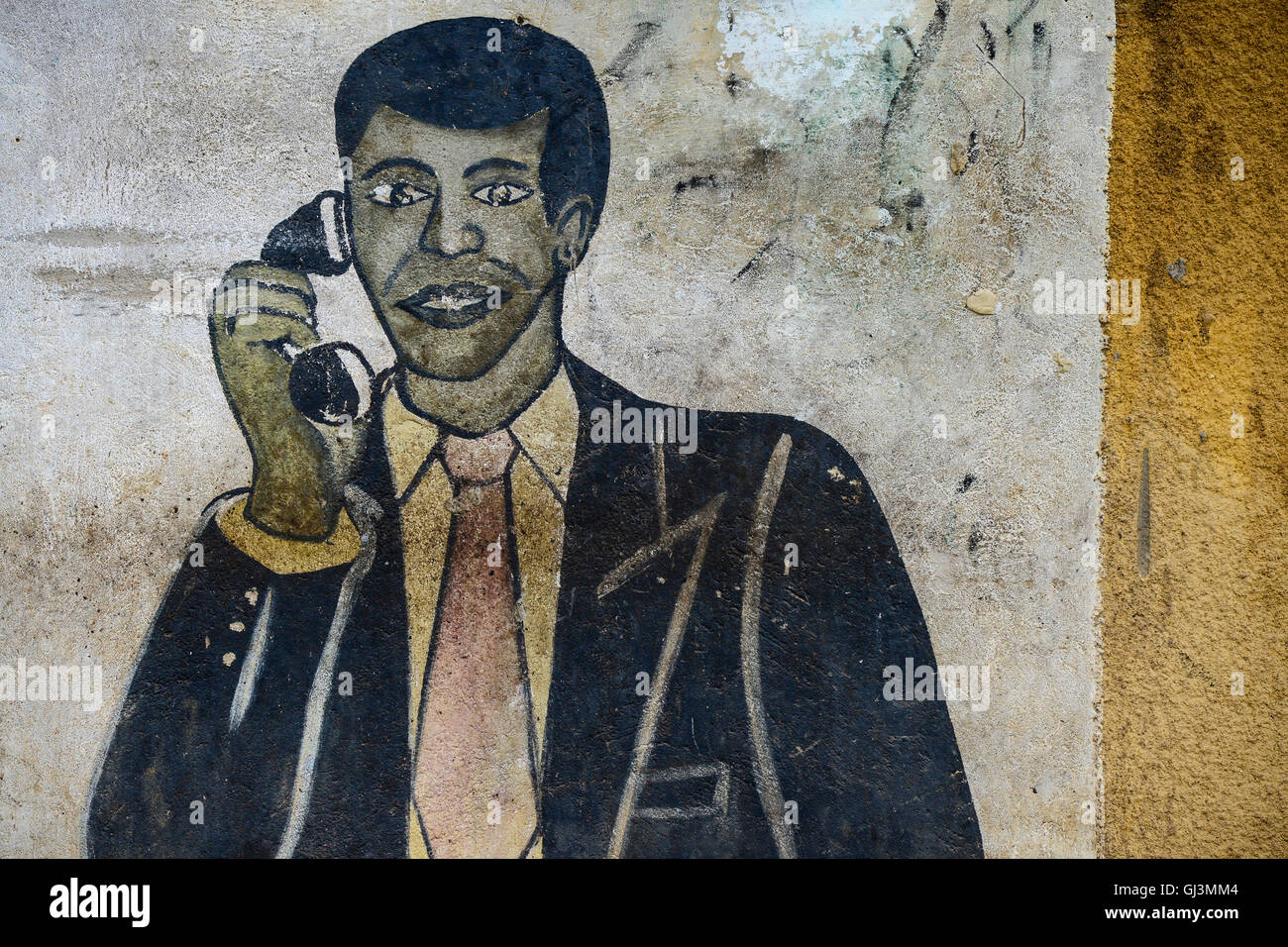 Le BURKINA FASO, Province, Poni Gaoua, peinture murale que publicité pour phone shop / Wandmalerei als Reklame fuer Telefonladen Banque D'Images