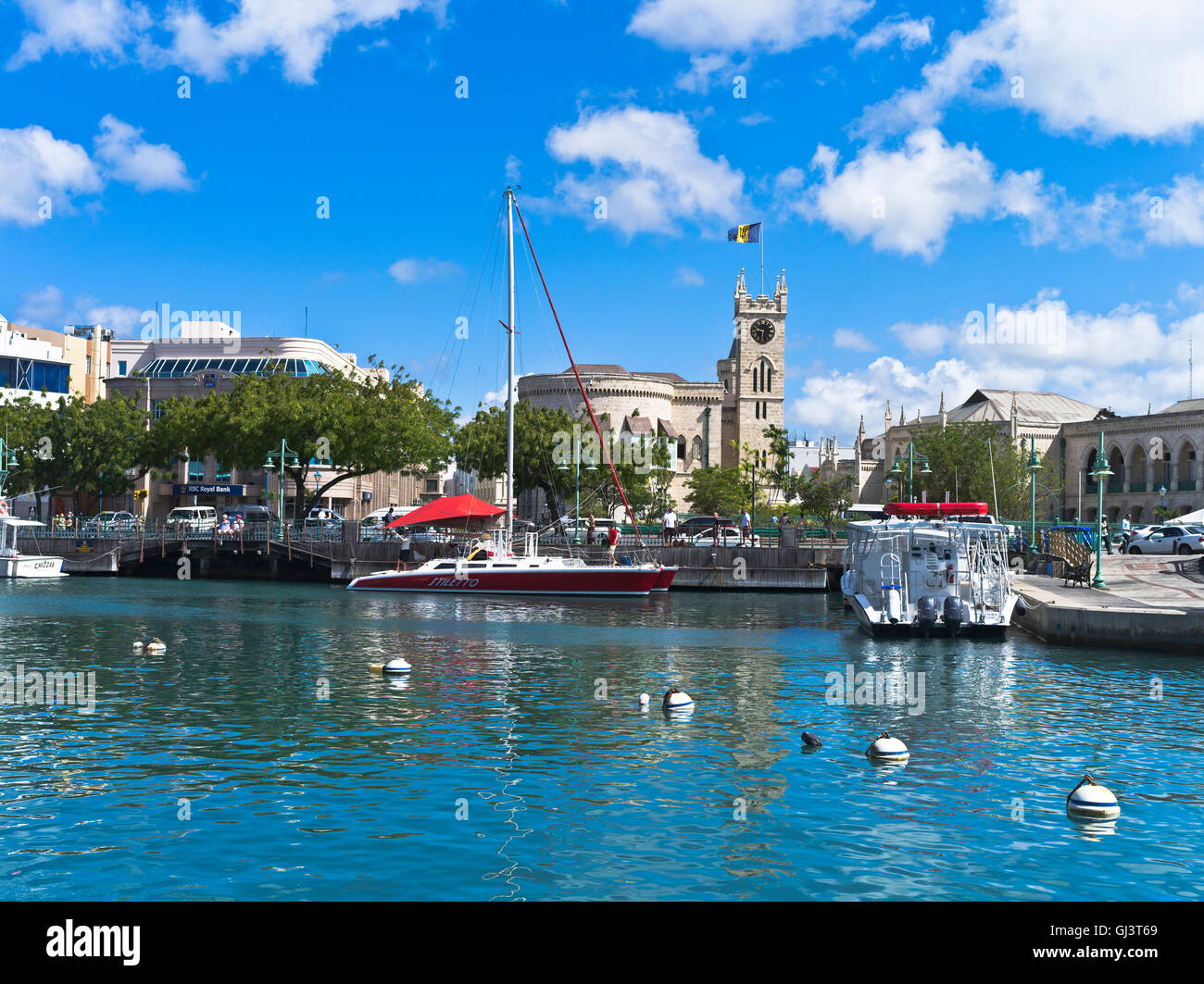 La DH CARAÏBES Careenage anchorage yacht bateaux harbour Hôtel du Parlement Banque D'Images