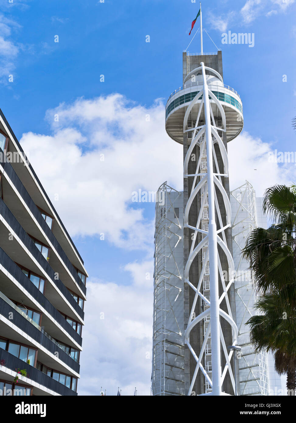 Dh Oriente Lisbonne Portugal architecture moderne Torre Varco da Gama building Banque D'Images