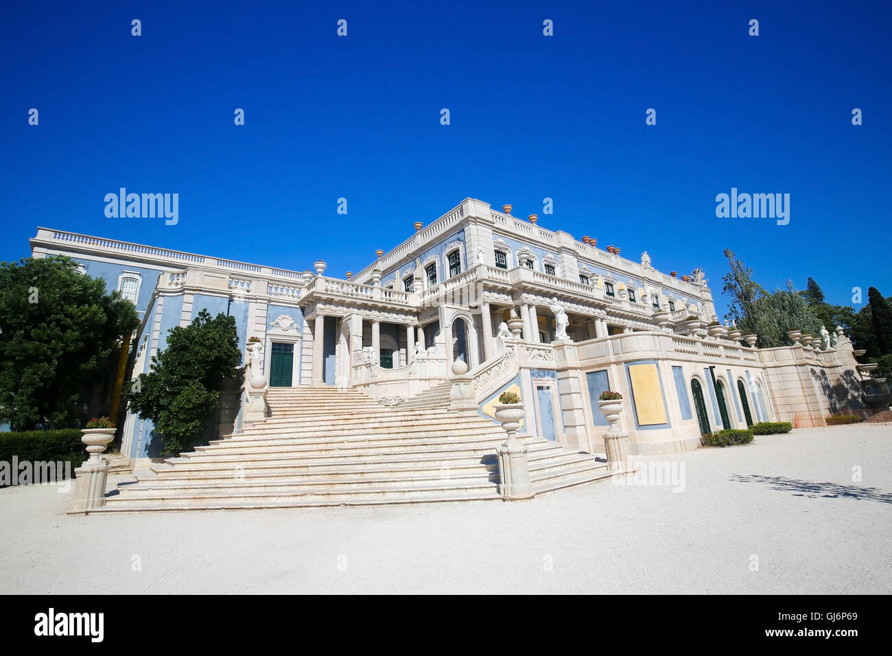 Le Palais de Queluz, est un palais du xviiie siècle situé à Queluz, Sintra, dans la municipalité du district de Lisbonne. Banque D'Images