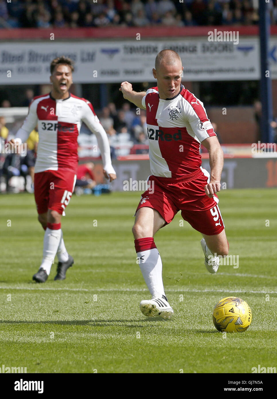 Des Rangers Kenny Miller marque son deuxième but de côtés pendant le match de championnat de Ladbrokes Dens Park, Dundee. Banque D'Images