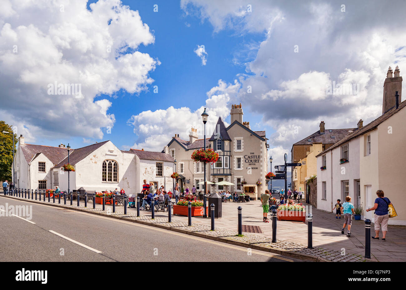 Place du Château, Beaumaris, Anglesey, Pays de Galles, Royaume-Uni Banque D'Images