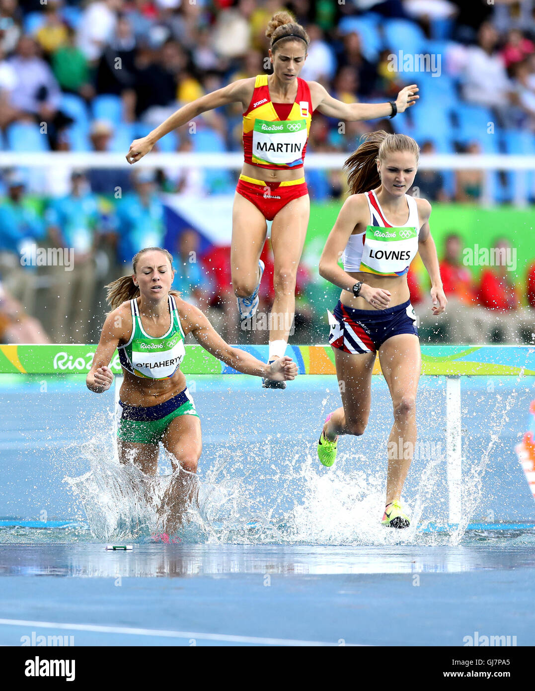 L'Irlande Kerry O'Flaherty pendant le 3000m steeple au huitième jour du temps des Jeux Olympiques de Rio, au Brésil. Banque D'Images