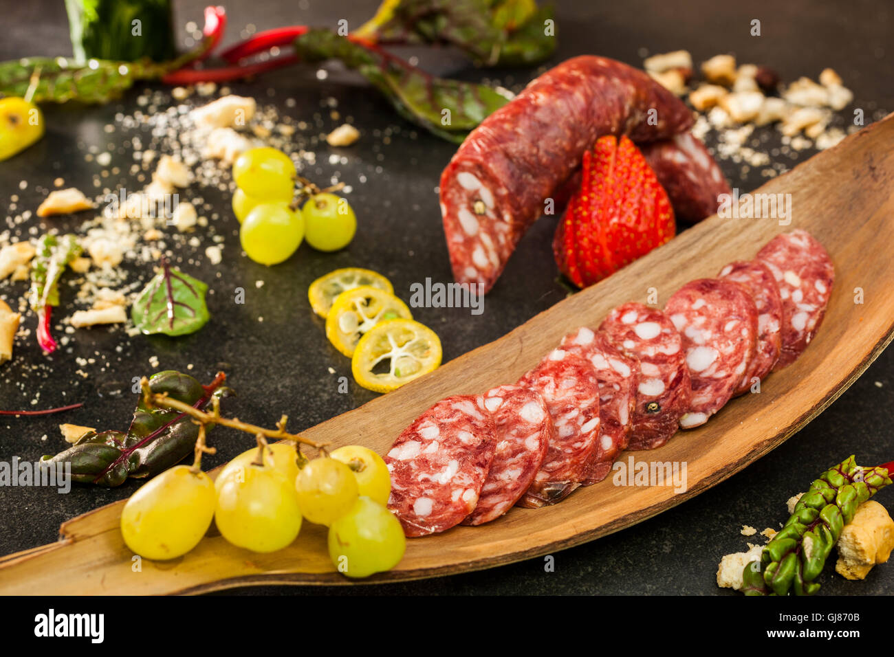 Encore des aliments vie de la saucisse et le salami Banque D'Images