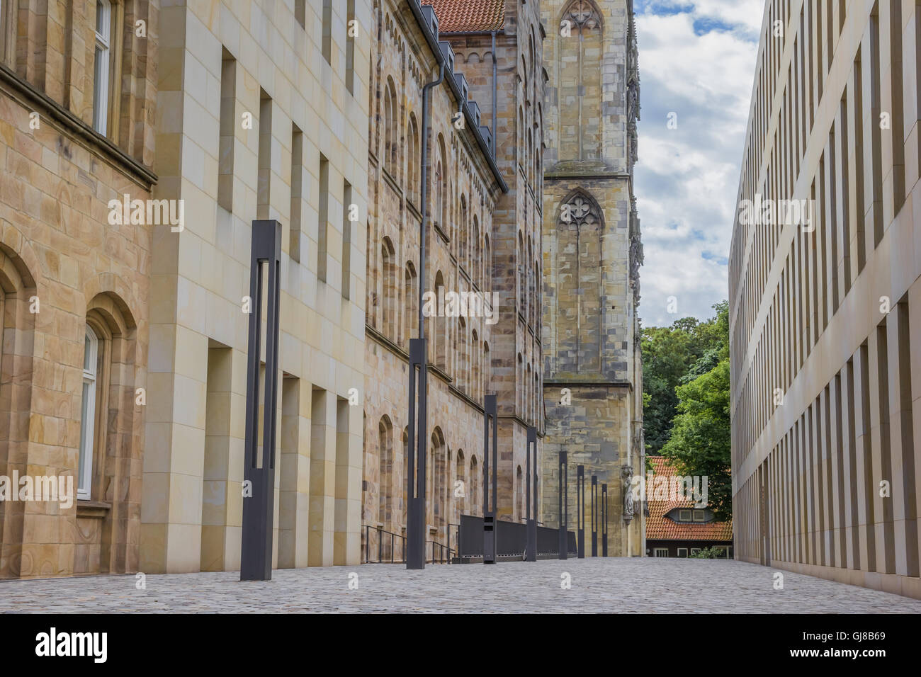 Rue menant à l'église Liebfrauenkirche à Munster, Allemagne Banque D'Images