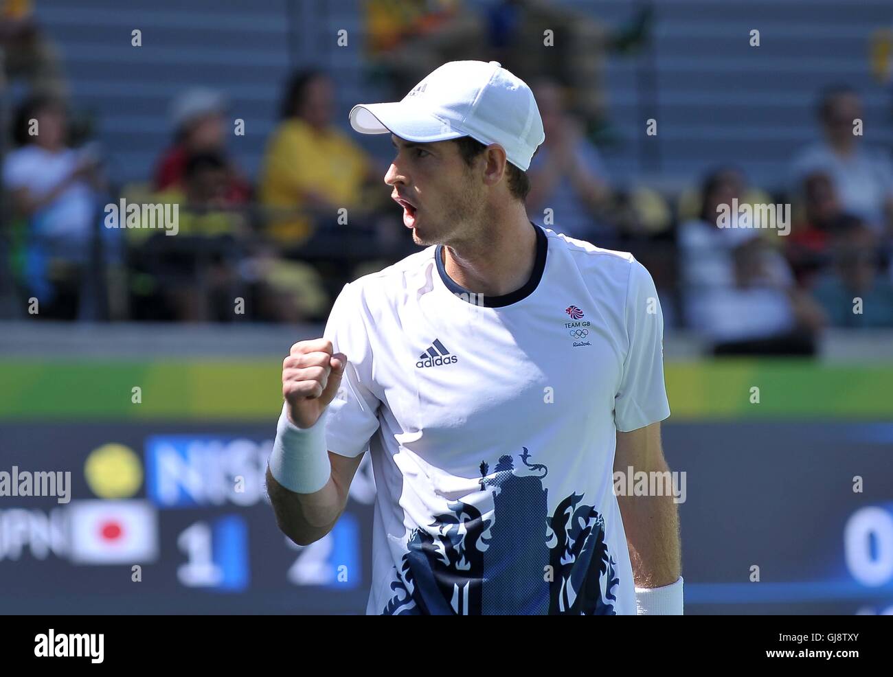 Andy Murray (GBR) célèbre un point gagnant. Tennis. Mens des célibataires semi finale. Centre olympique de tennis. Parc olympique. Rio de Janeiro. Le Brésil. 13/08/2016. Banque D'Images