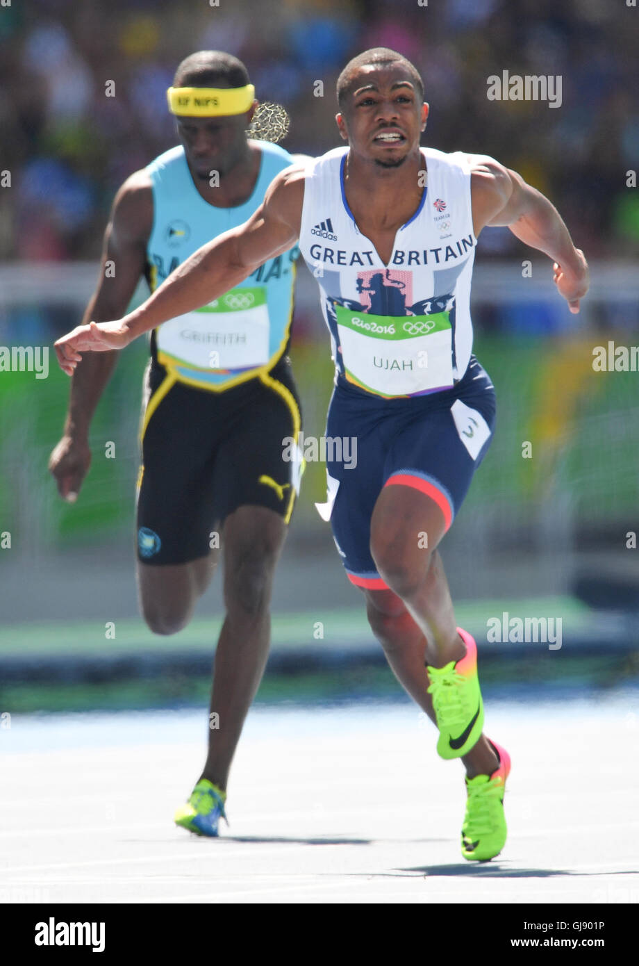 RIO DE JANEIRO, Brésil - 13 août : Chijundu Utah de Grande-Bretagne dans les chaleurs de la mens 100m au cours de la matinée du jour 8 de l'athlétisme aux Jeux Olympiques de Rio 2016 au Stade olympique le 13 août 2016 à Rio de Janeiro, Brésil. (Photo de Roger Sedres/Gallo Images) Credit : Roger Sedres/Alamy Live News Banque D'Images