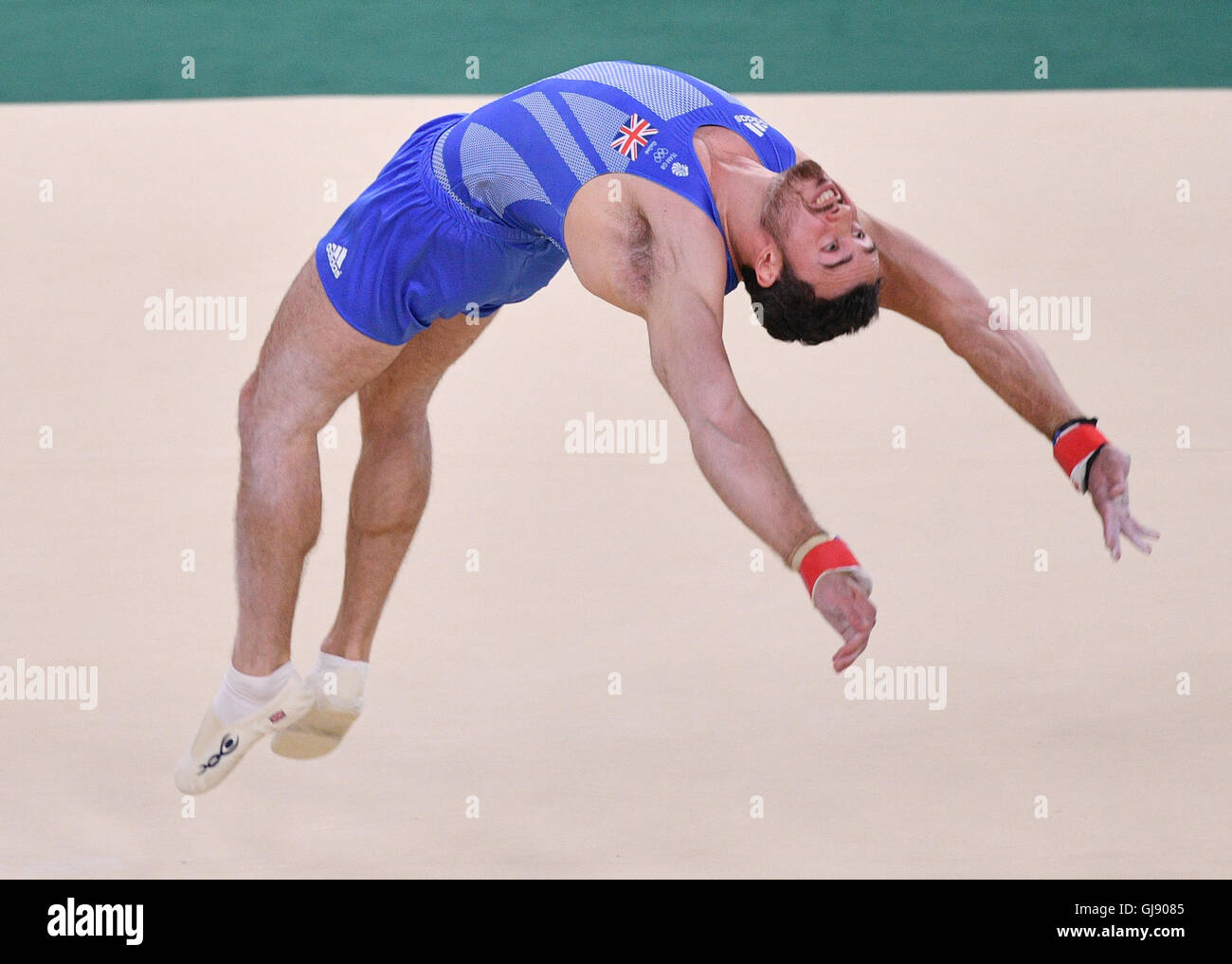 Rio de Janeiro, Brésil. 14Th Aug 2016. Kristian Thomas de Grande-bretagne en concurrence dans l'exercice au sol au cours de la Final des événements de gymnastique artistique des Jeux Olympiques de Rio 2016 à l'Arène Olympique de Rio à Rio de Janeiro, Brésil, 14 août 2016. Photo : Lukas Schulze/dpa/Alamy Live News Banque D'Images