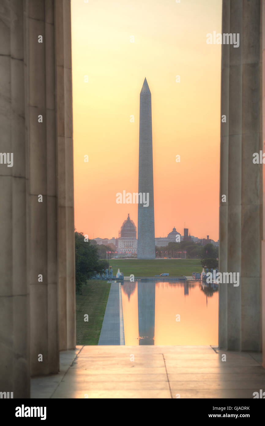 Washington monument mémorial à Washington, DC le matin Banque D'Images