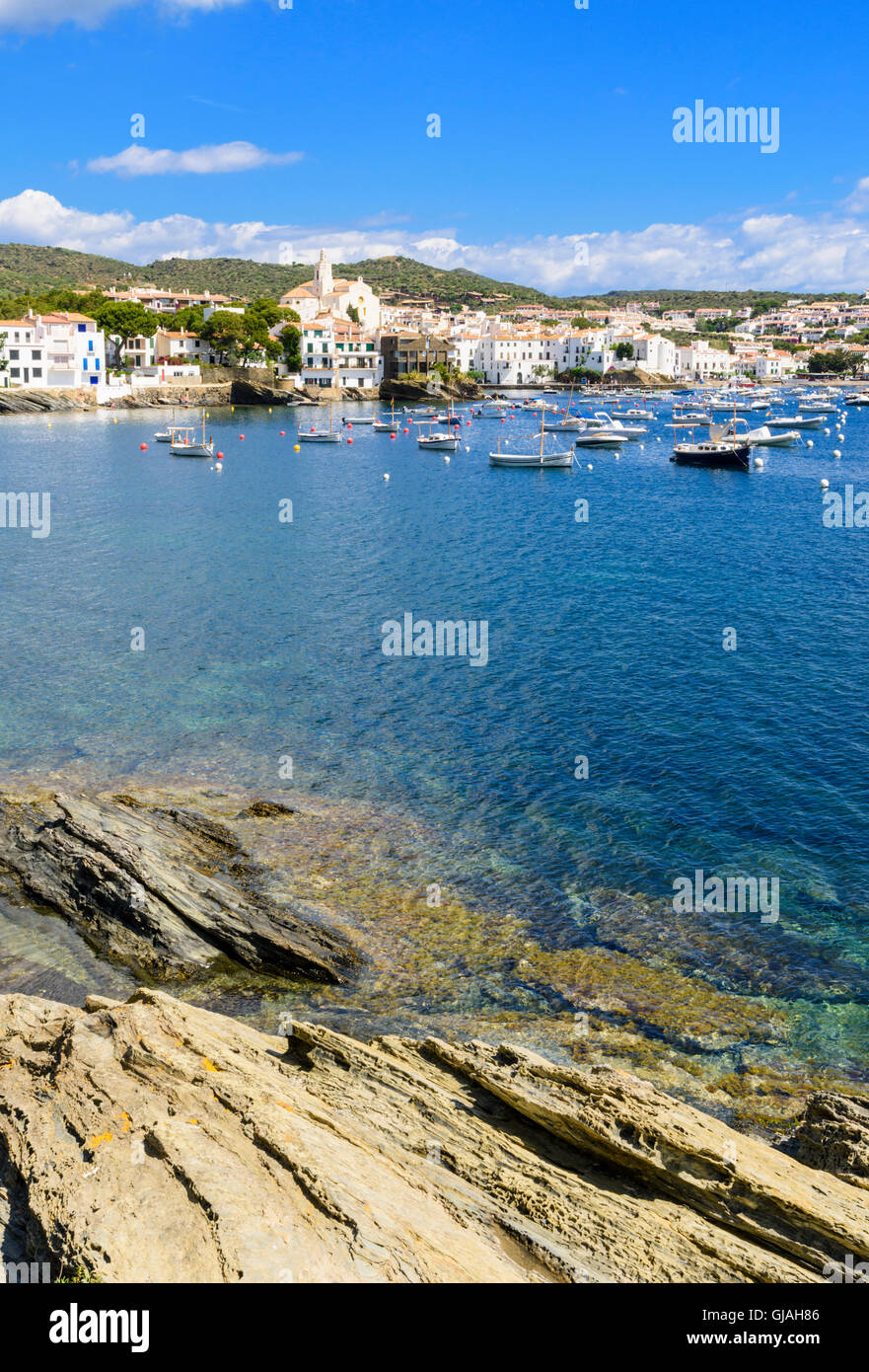 Ville pittoresque de Cadaques sur la Costa Brava, en Catalogne, Espagne Banque D'Images