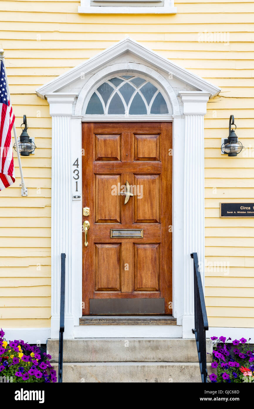 Vieille porte à Portsmouth, New Hampshire Banque D'Images