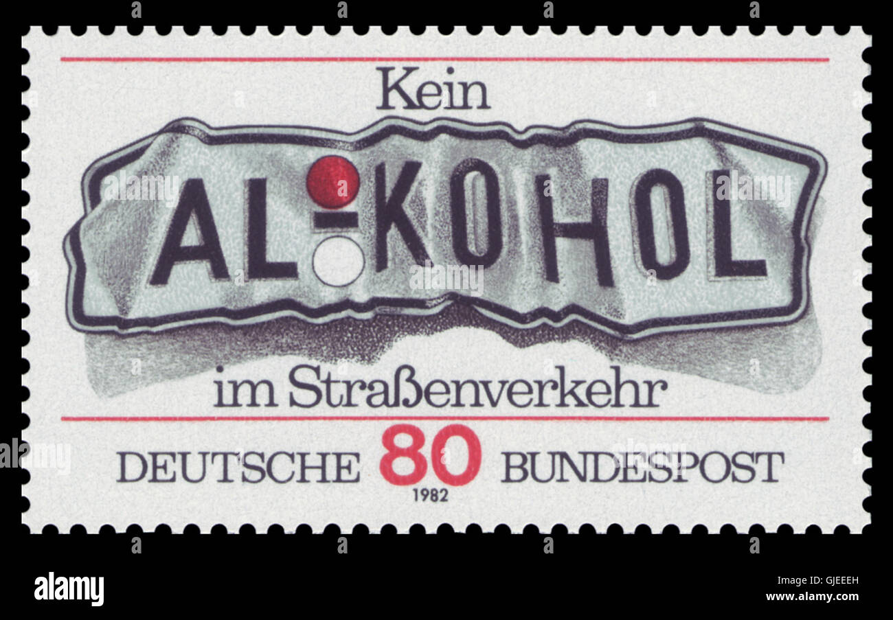 Le timbre DBP 1145 1982 aborde la question de l'alcool dans la circulation routière, favorisant la sensibilisation et la sécurité publique à la conduite en état d'ébriété en Allemagne dans les années 1980 Banque D'Images