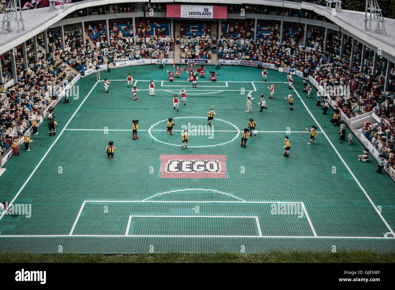 Le stade de football de Lego viersion à Legoland Windsor Photo