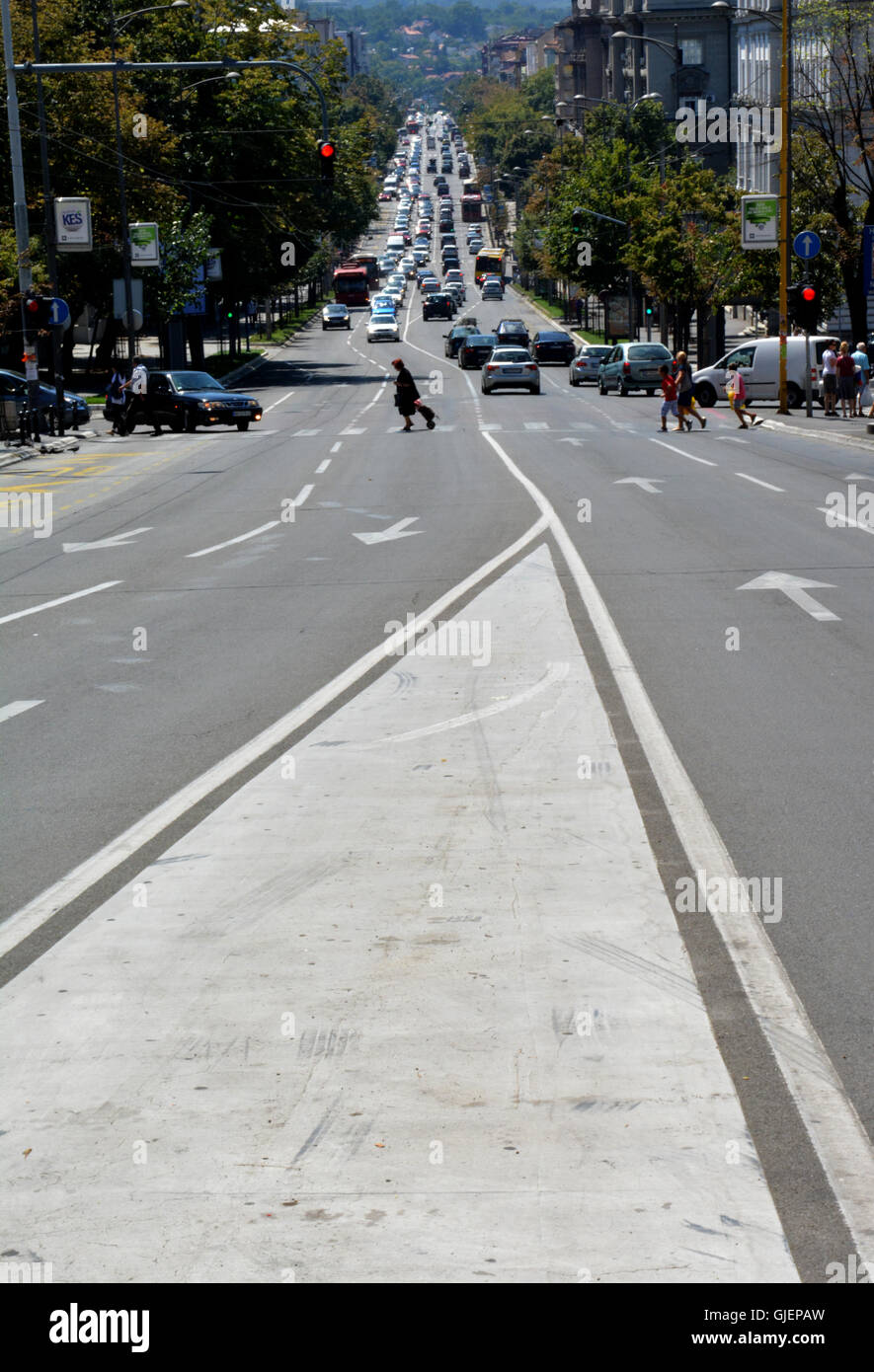 BELGRADE, SERBIE - 15 août 2016 : Street View de route de la rue Kneza Milosa à Belgrade Banque D'Images
