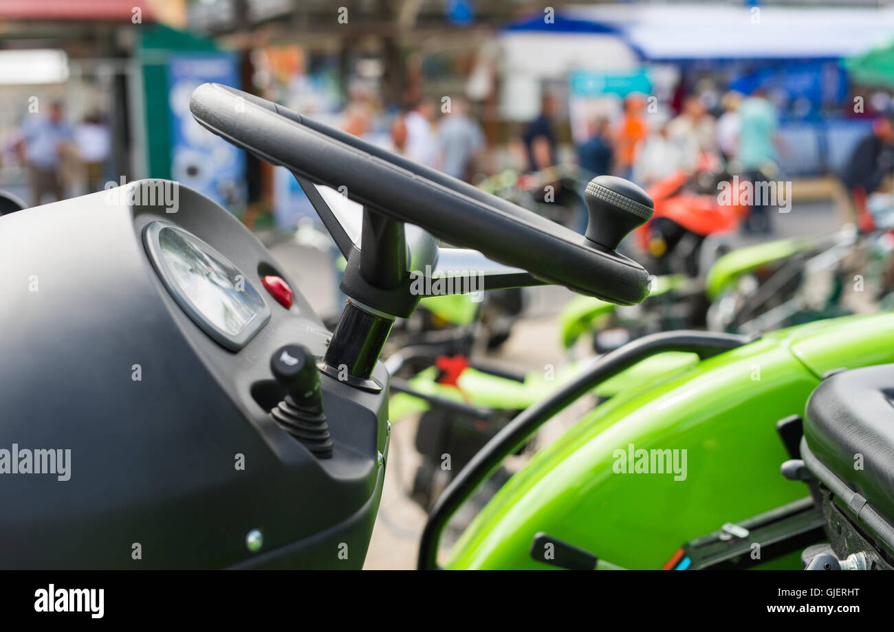 Machines agricoles en foire agricole Banque D'Images