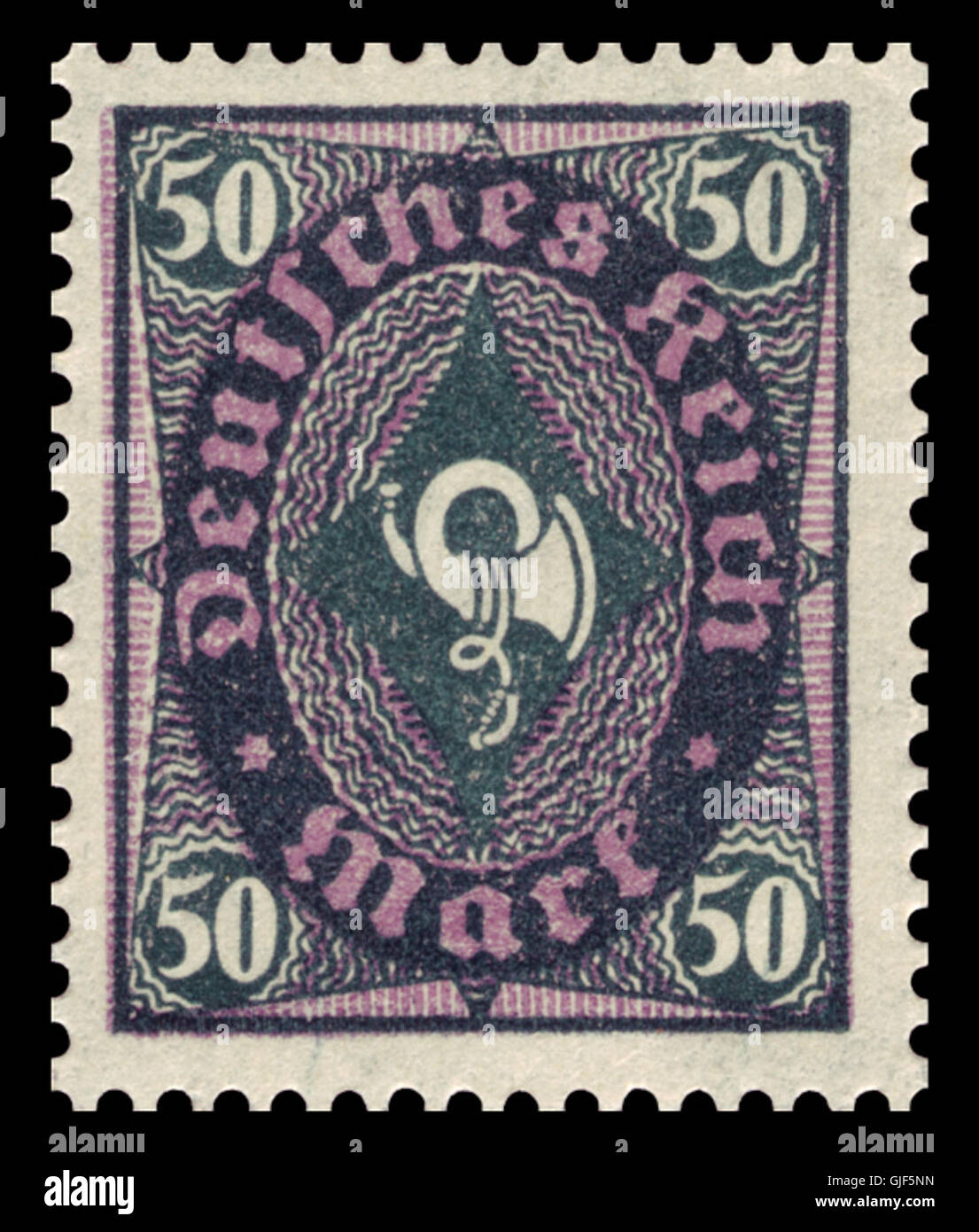 Le timbre 1922 DR 209 Posthorn d'Allemagne présente un motif inspiré de l'emblématique posthorn, symbolisant le rôle du service postal dans le système de communication du pays. Banque D'Images