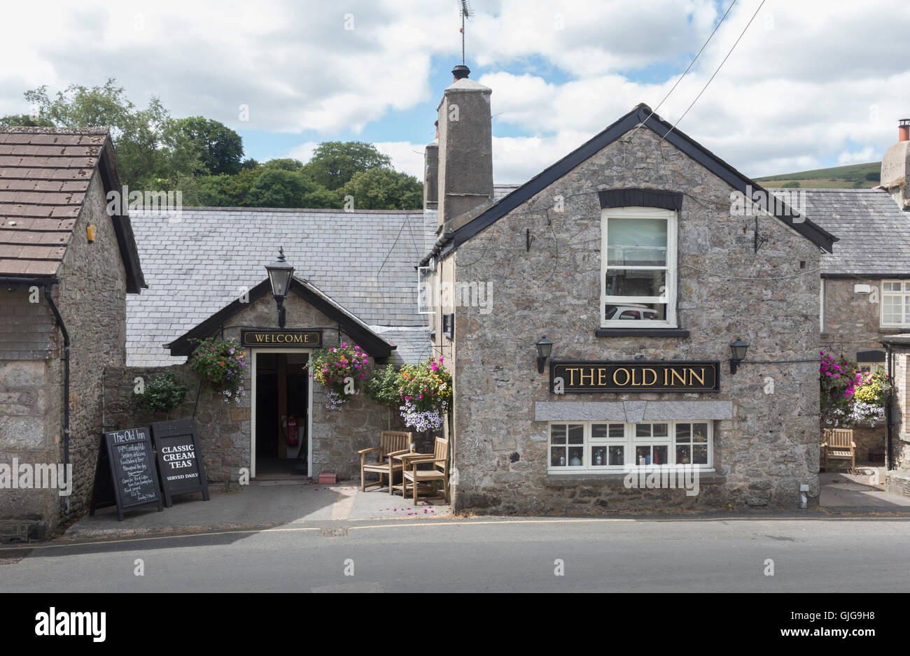 Le Old Inn, un pub à Widecombe dans la Lande, Dartmoor, dans le Devon, Angleterre, Royaume-Uni. Banque D'Images