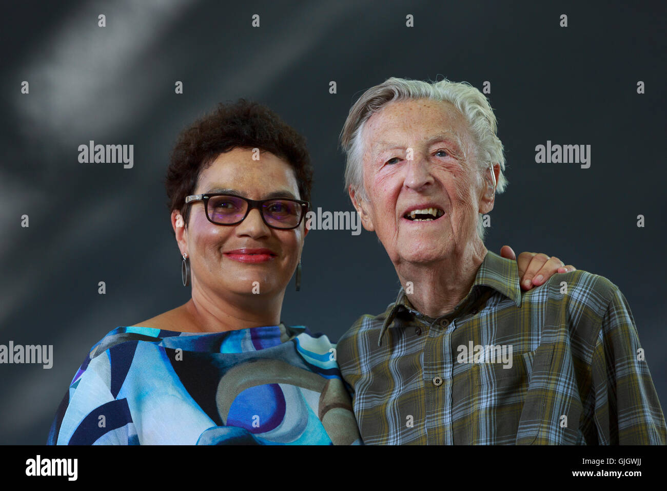 Edinburgh, Royaume-Uni. Août 16, 2016. Edinburgh International Book Festival 4e jour. Edinburgh International Book Festival aura lieu à Charlotte Square Gardens. Édimbourg. Photo Jackie Kay et John Kay. Credit : Pako Mera/Alamy Live News Banque D'Images