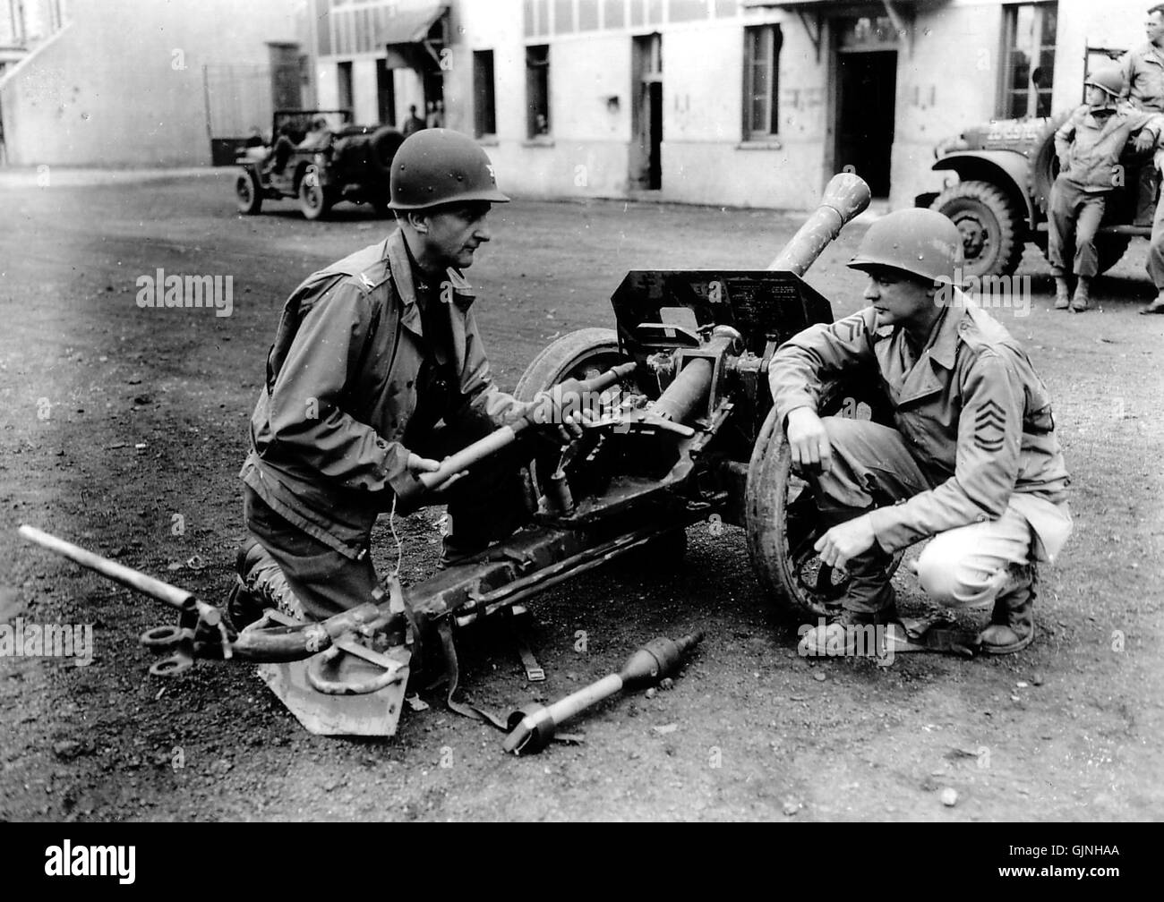 Le Raketen PanzerbÃ¼chse 43, une arme antichar allemande utilisée pendant la seconde Guerre mondiale, en particulier en Normandie. Cette arme faisait partie des efforts de l'armée allemande pour combattre les chars alliés. Banque D'Images