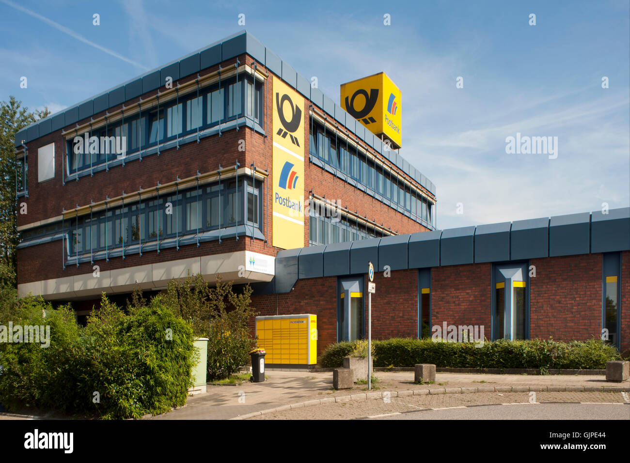 Deutschland, Nordrhein-Westfalen, Mühlheim an der Ruhr, Postamt am Hauptbahnhof Banque D'Images