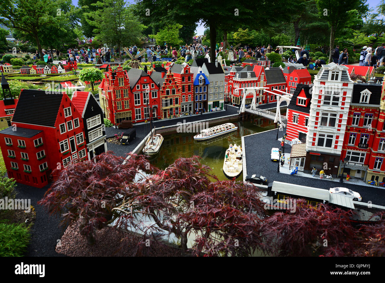 Billund, Danemark - Juillet 26, 2016 : maisons en Lego Legoland Banque D'Images
