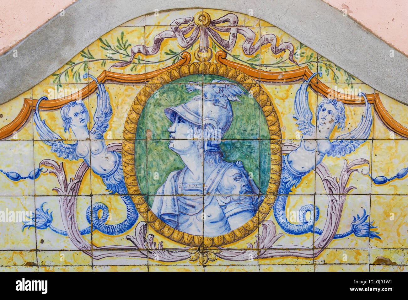 Ou Azulejo portugais typique d'étain peint-céramique émaillée carrelage, dans une Quinta à Belas près de Lisbonne, Portugal Banque D'Images