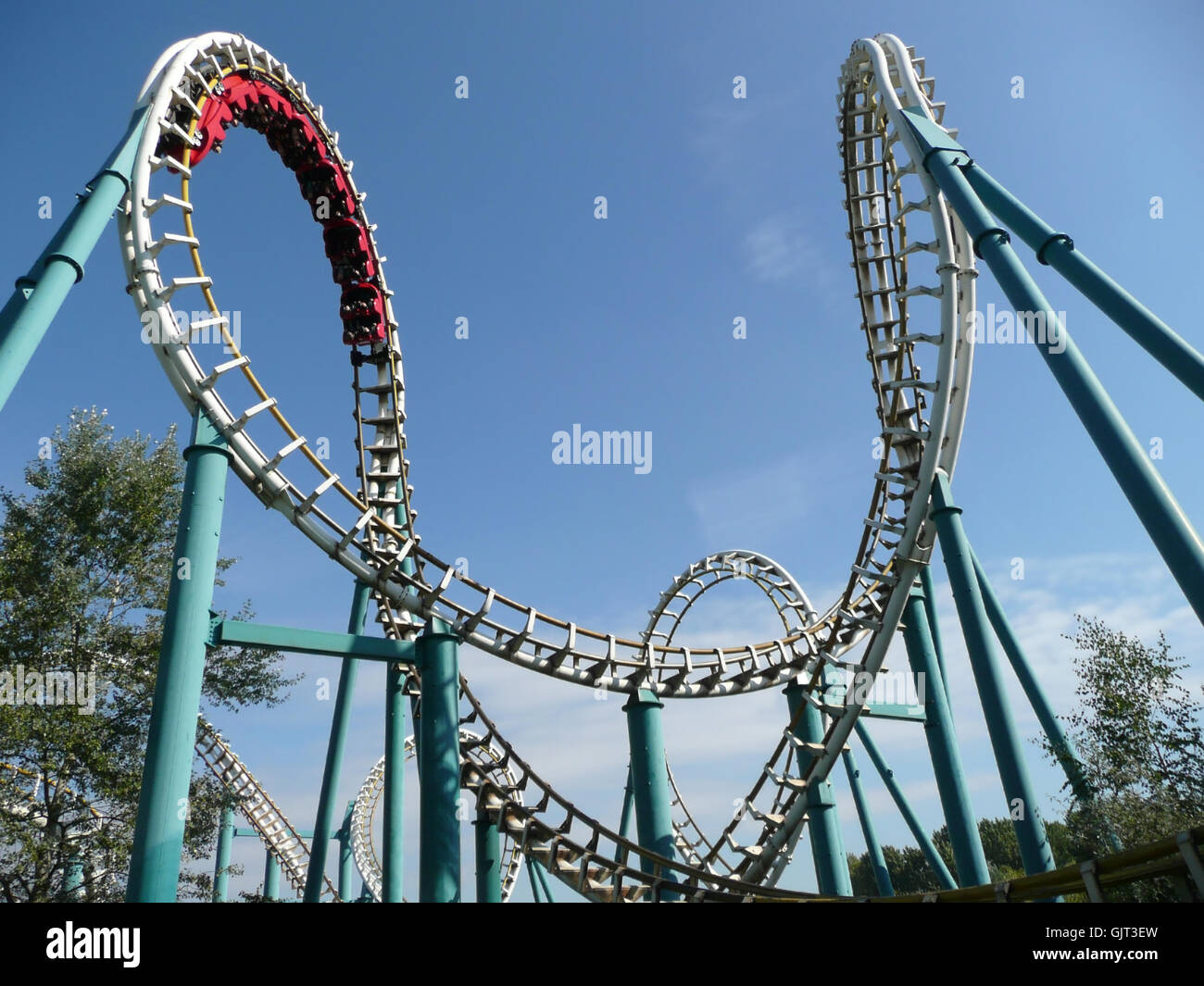 Roller coaster rails Banque de photographies et d’images à haute ...