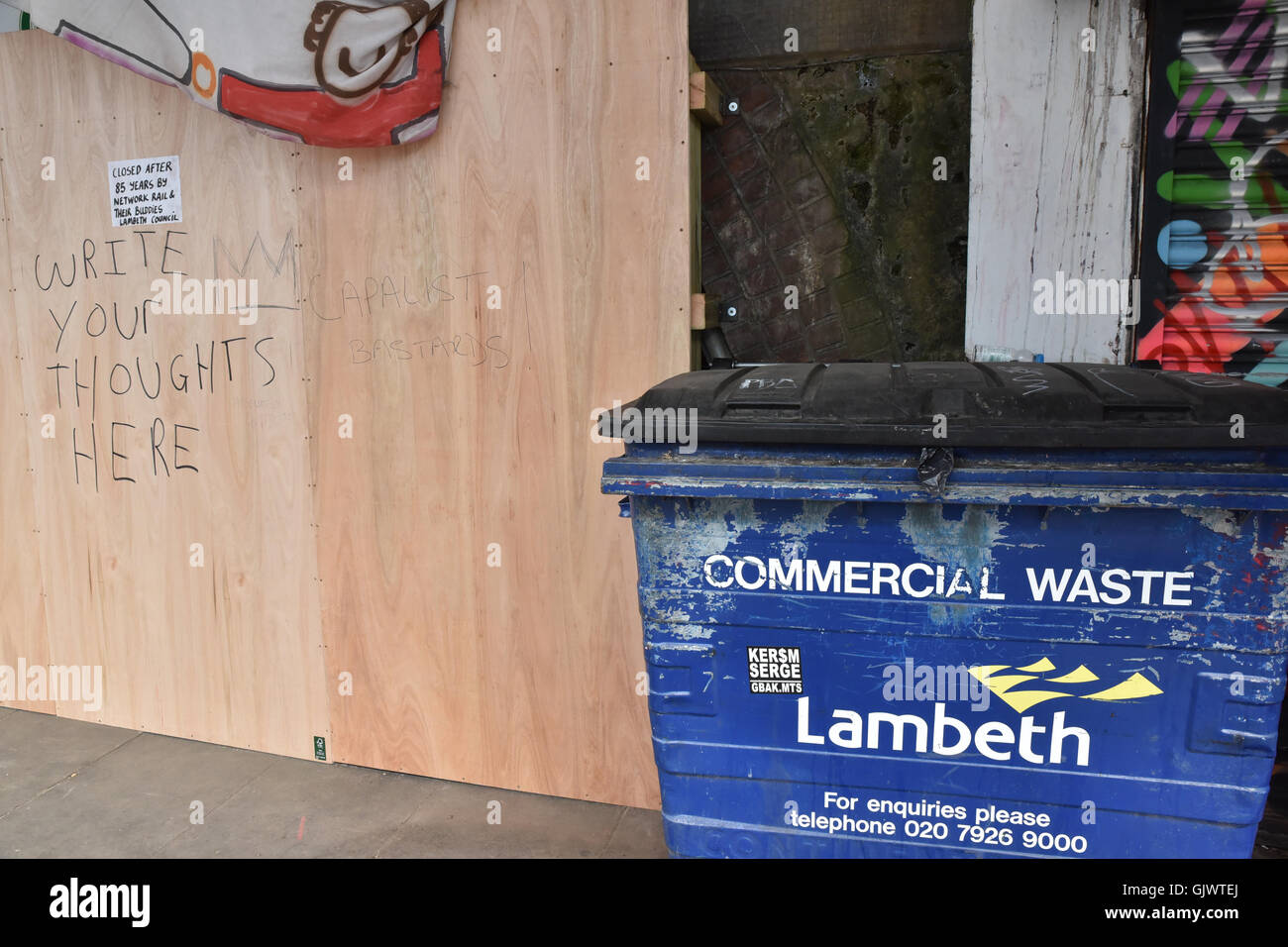 Brixton, Londres, Royaume-Uni. 18 août 2016. Traders commencent à être expulsés de Brixton Arches en raison de travaux de rénovation. Banque D'Images