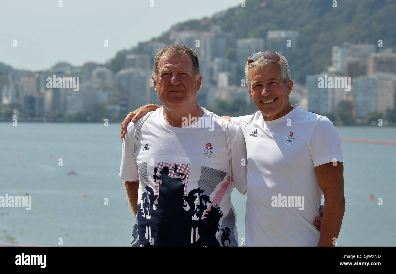 Rio de Janeiro, Brésil. Août 18, 2016. Sprint en canoë. Lagoa lake. Credit : Sport en images/Alamy Live News Banque D'Images